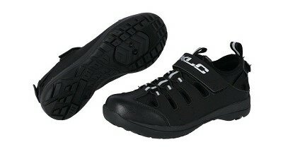 Urban- & Trekking-Schuhe